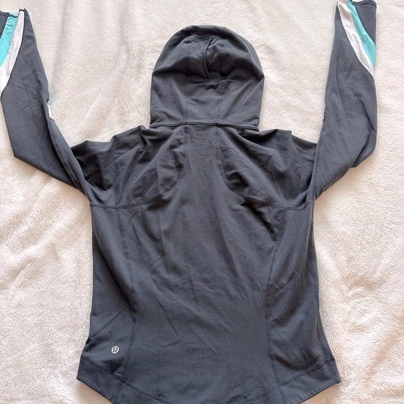 10 | Lululemon Sweater w Pony Hood - Picture 4 of 5